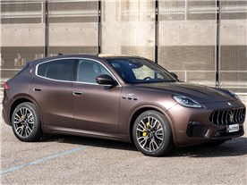 �O���J�[�� 2022�N���f��