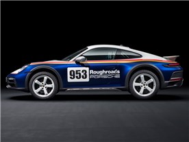 911 �_�J�[�� 2022�N���f��