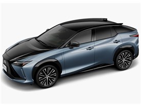 RZ 2023�N���f��