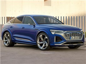 SQ8 �X�|�[�c�o�b�N e-tron 2023�N���f��