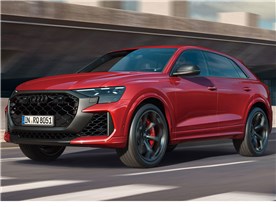 RS Q8 パフォーマンス 2025年モデル