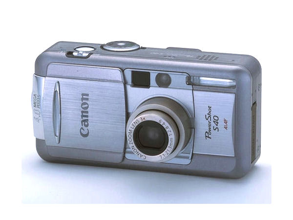 PowerShot S40 �̐��i�摜