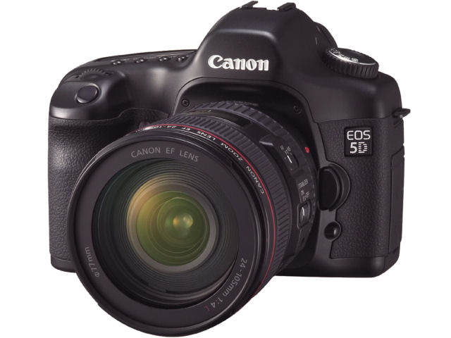 EOS 5D �{�f�B �̐��i�摜