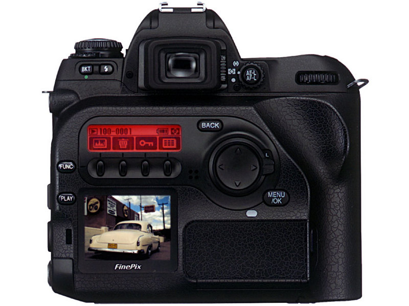 FinePix S2 Pro �{�f�B