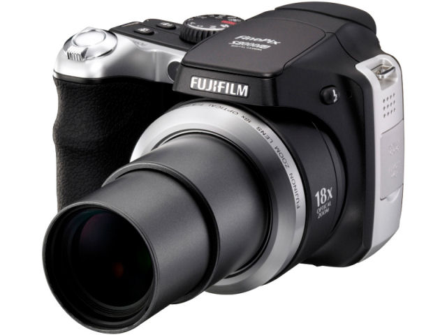 FinePix S8000fd
