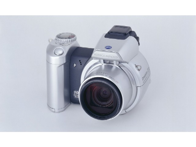 DiMAGE Z2 �̐��i�摜