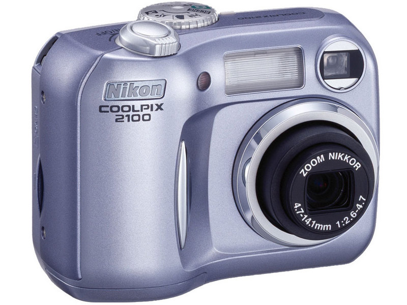 COOLPIX 2100