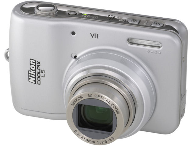 COOLPIX L5 �̐��i�摜
