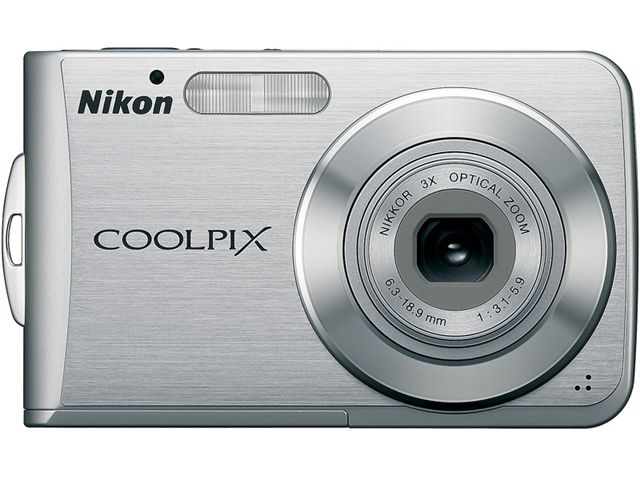 COOLPIX S210 �̐��i�摜