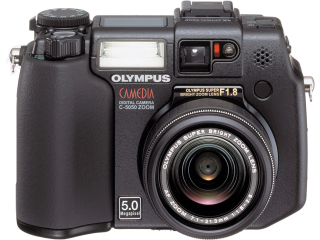 C-5050ZOOM �̐��i�摜