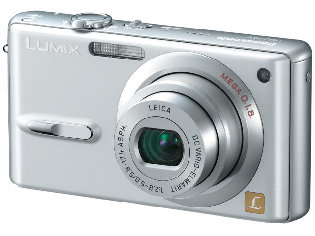 LUMIX DMC-FX9