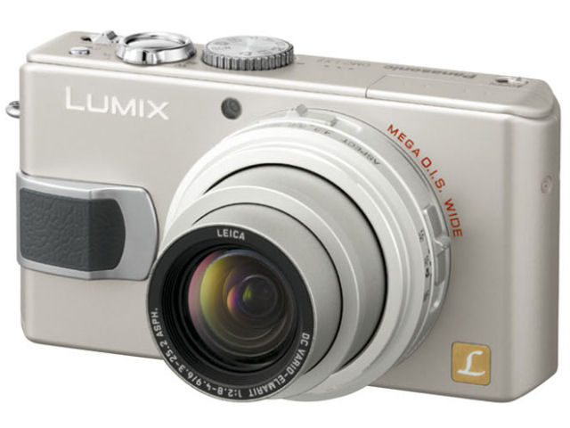 LUMIX DMC-LX2