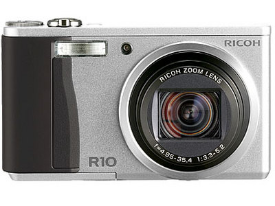 RICOH R10