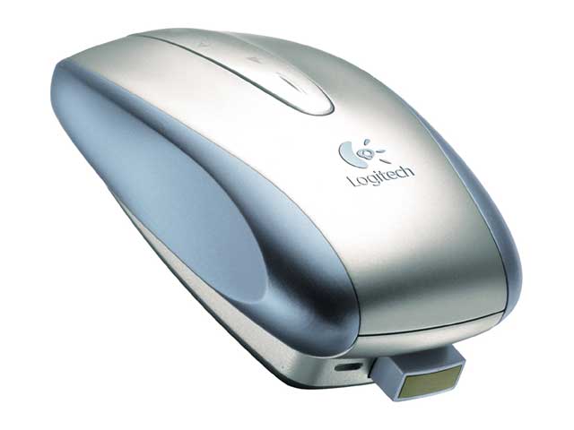 V-500 �R�[�h���X�m�[�g�u�b�N�}�E�X �̐��i�摜