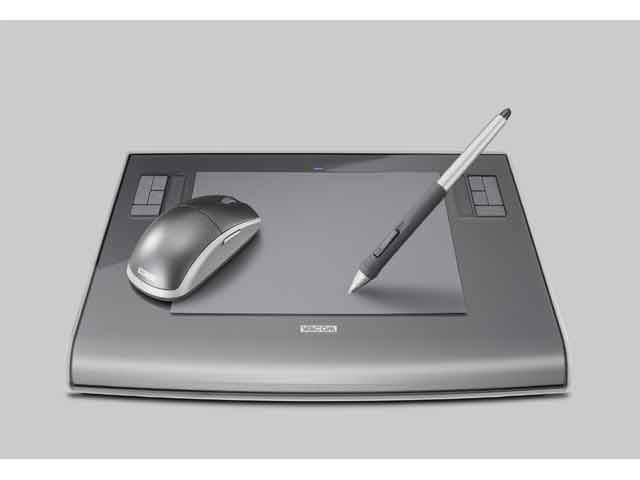 intuos3 PTZ-630/G0 �i�N���X�^���O���[�j �̐��i�摜