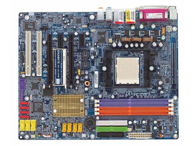 GA-K8N Ultra-SLI �̐��i�摜