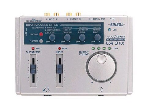 UA-3FX �̐��i�摜