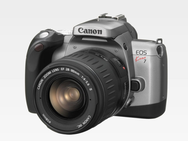 EOS Kiss 7 �{�f�B �̐��i�摜