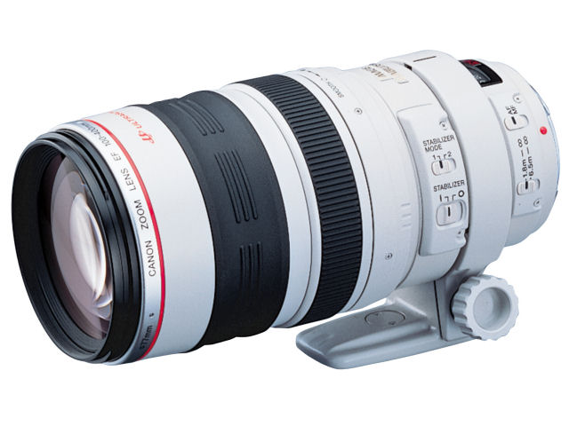 EF100-400mm F4.5-5.6L IS USM �̐��i�摜