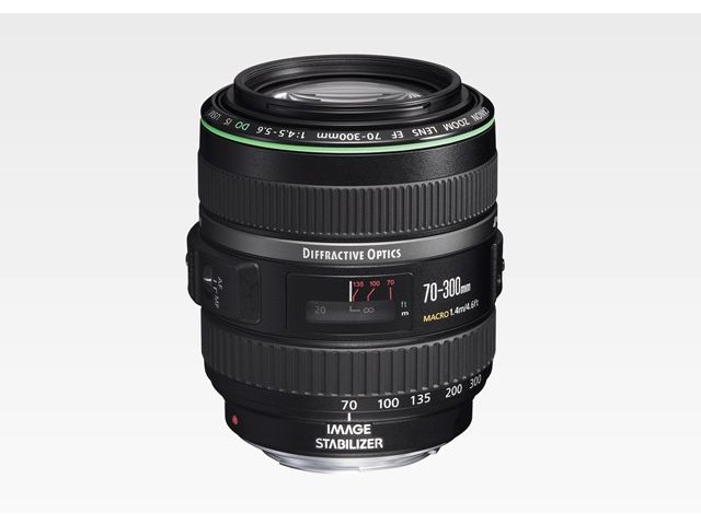EF70-300mm F4.5-5.6 DO IS USM �̐��i�摜