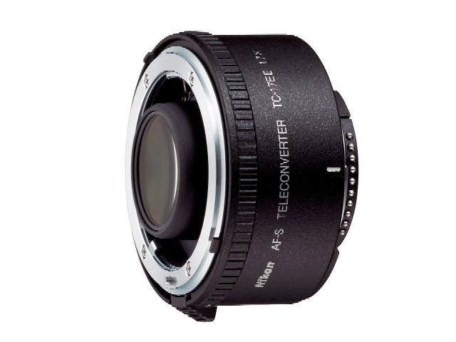 AI AF-S Teleconverter TC-17E II �̐��i�摜