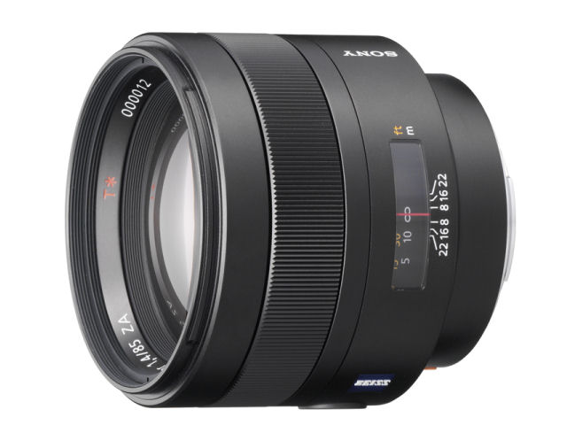 Planar T�� 85mm F1.4 ZA SAL85F14Z �̐��i�摜