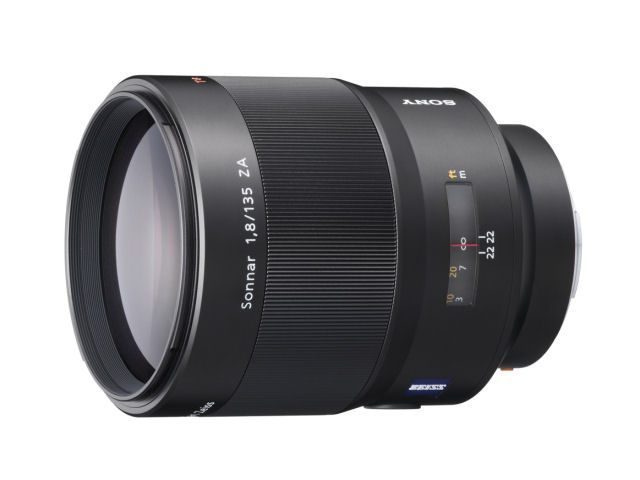 Sonnar T�� 135mm F1.8 ZA SAL135F18Z �̐��i�摜