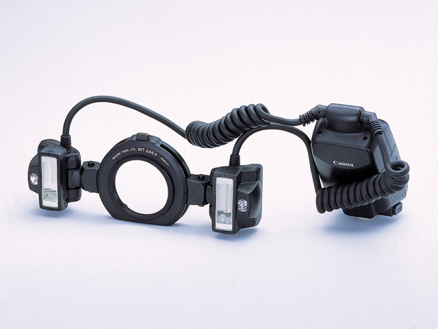 �}�N���c�C�����C�g MT-24EX �̐��i�摜