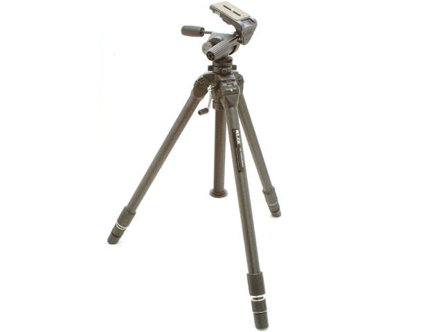 �U �v���t�F�b�V���i�� N �̐��i�摜