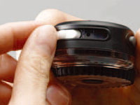 �c�C�����C�g L-208