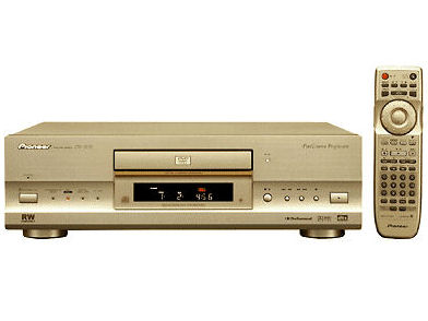 DV-S737 �̐��i�摜