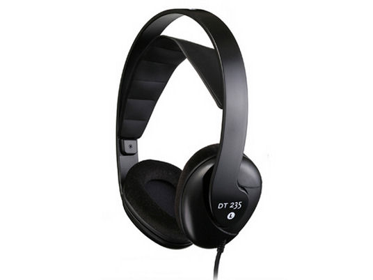 DT 235 �̐��i�摜