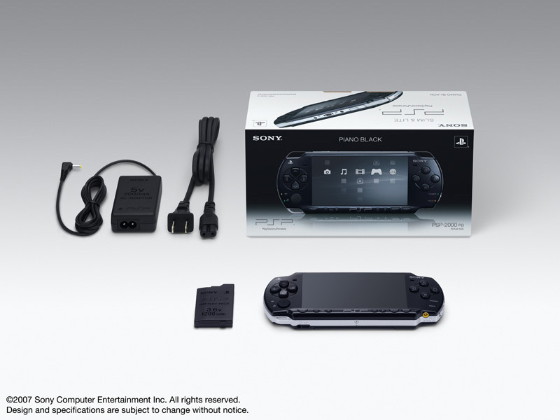 PSP �v���C�X�e�[�V�����E�|�[�^�u�� �s�A�m�E�u���b�N PSP-2000 PB