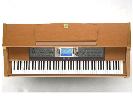Clavinova CVP-204 �̐��i�摜