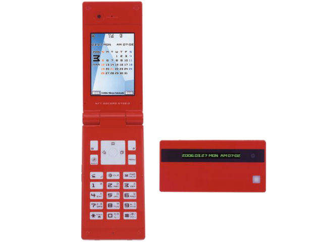 FOMA N702iD �̐��i�摜