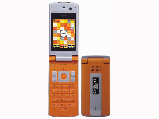 FOMA SH702iS �̐��i�摜