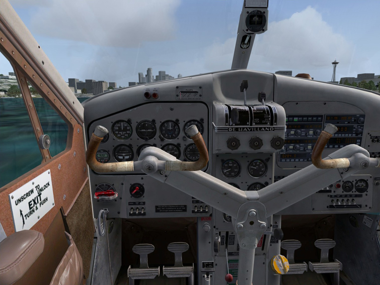 �}�C�N���\�t�g �t���C�g �V�~�����[�^ X