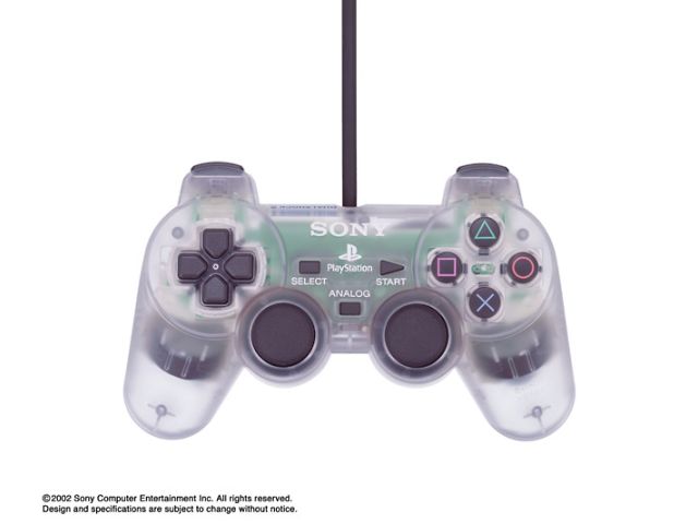 �A�i���O�R���g���[��(DUALSHOCK 2) �N���X�^�� SCPH-10010C �̐��i�摜