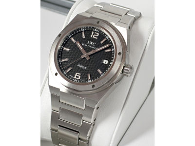 IW322701 �C���a���j�A �I�[�g�}�e�B�b�N ���������i�u���b�N�j �̐��i�摜