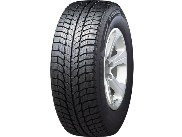Latitude X-ICE 215/80R15 102Q �̐��i�摜