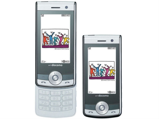 docomo PRIME series L-01A �̐��i�摜