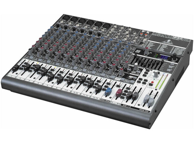 XENYX 1832FX �̐��i�摜