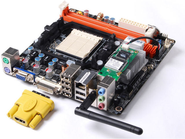 GeForce 8200 ITX WIFI GF8200-C-E �̐��i�摜