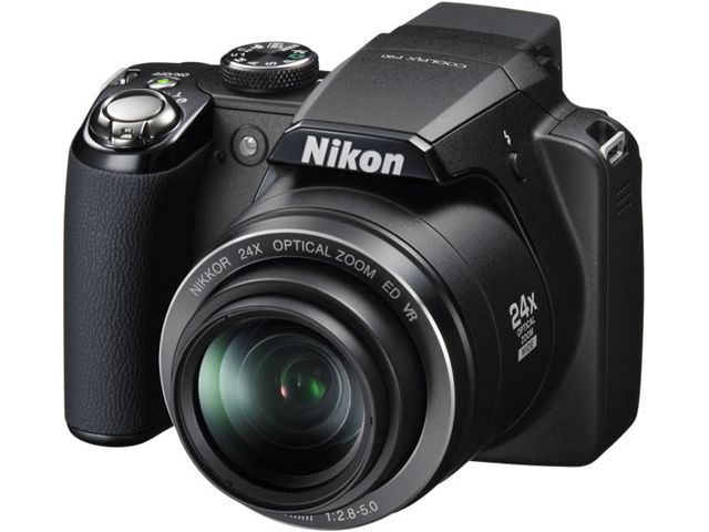 COOLPIX P90