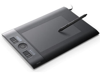Intuos4 Medium PTK-640/K0 �̐��i�摜