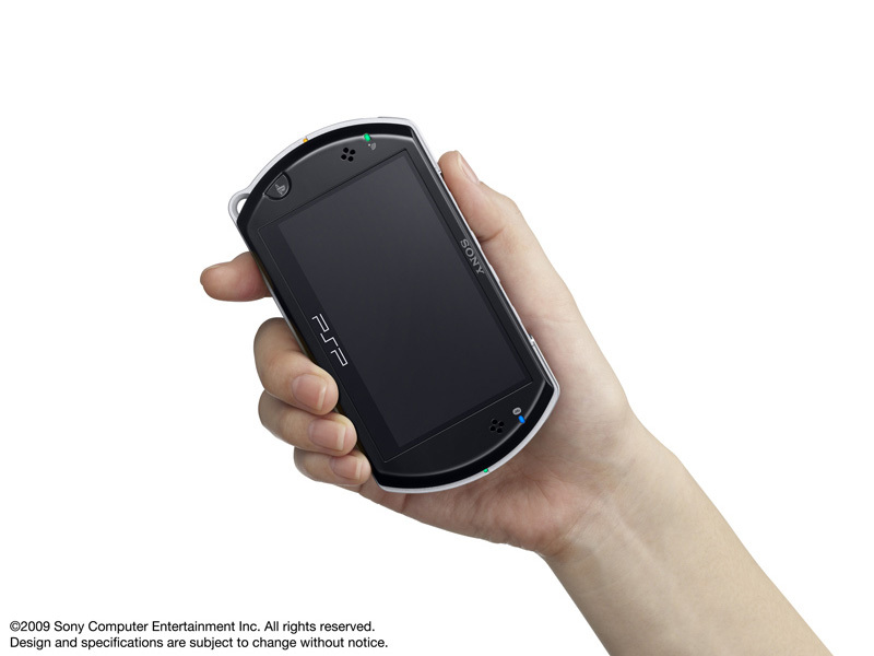 PSP �v���C�X�e�[�V�����E�|�[�^�u�� go �s�A�m�E�u���b�N PSP-N1000PB