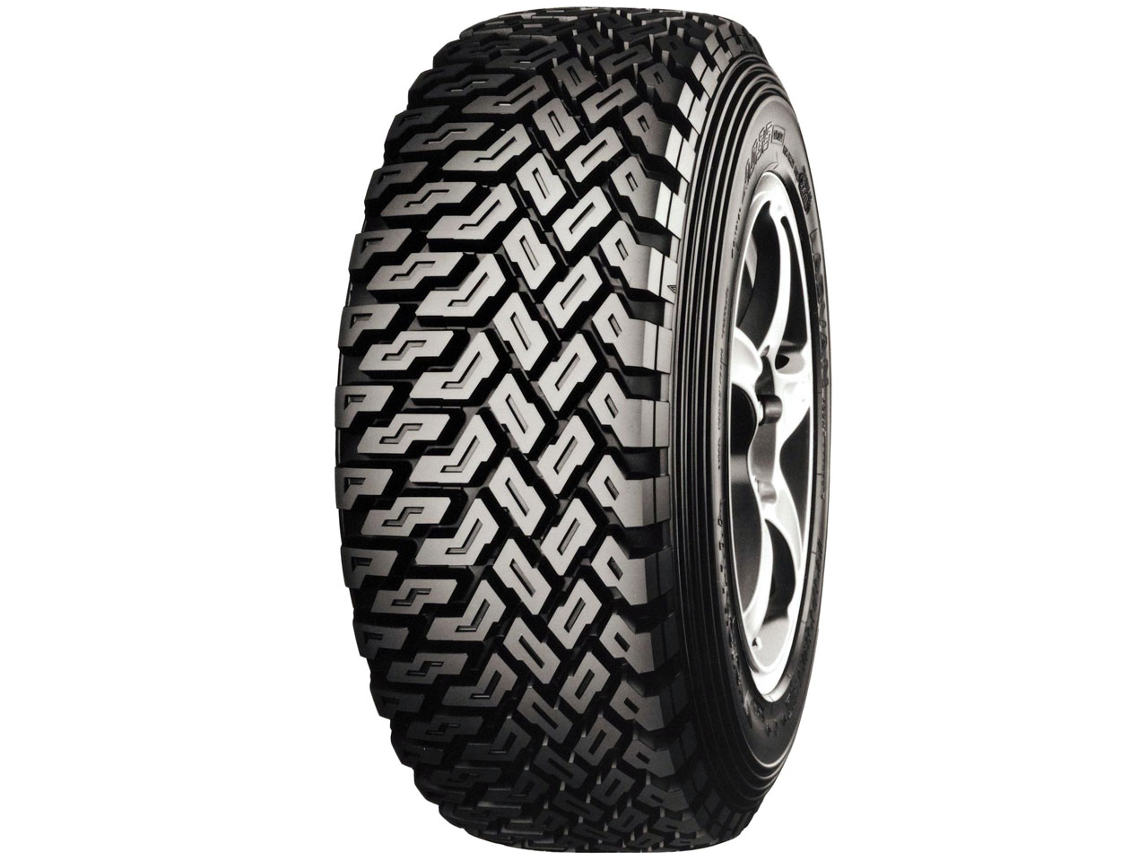 [1�{] ADVAN A035 175/65R14 82Q S �̐��i�摜