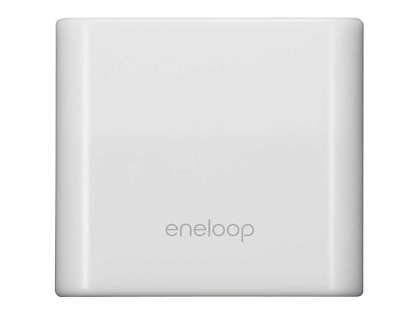 eneloop �P�O�`2�t USB�o�͕t�[�d��Z�b�g KBC-E1AS �̐��i�摜