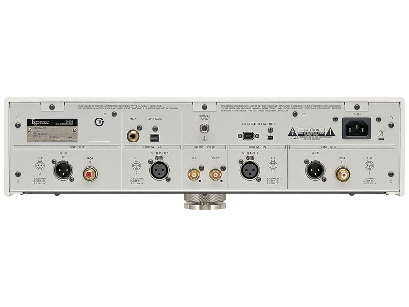 ESOTERIC D-05
