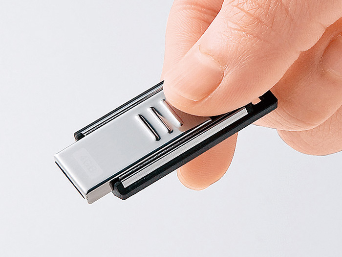 UFD-M4G2SV [4GB �V���o�[]